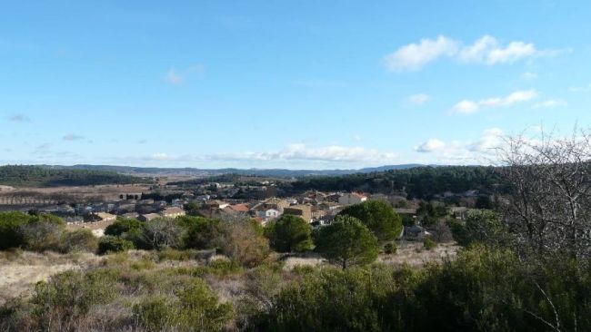 Terrain constructible 500m² à 10mn de Lézignan Les Corbières