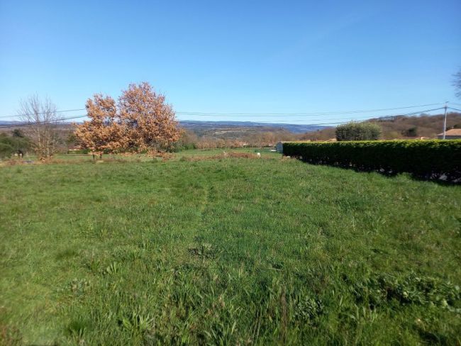 Labruguière, terrain à bâtir de 660 m²