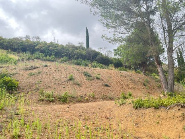 Terrains à bâtir plateforme faite sur la commune de Limoux