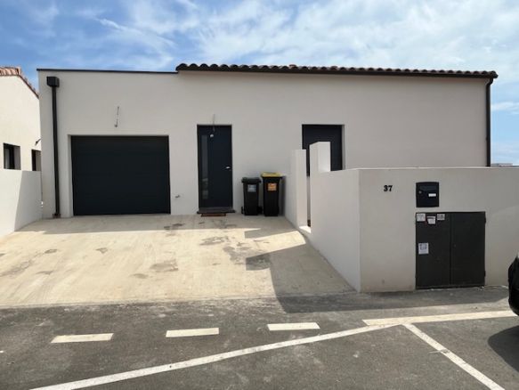 TERRAIN + MAISON  de 90m² avec garage à Salles d'Aude